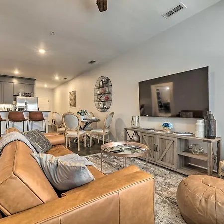 Single-Story Condo Less Than 1 Mile From Downtown!